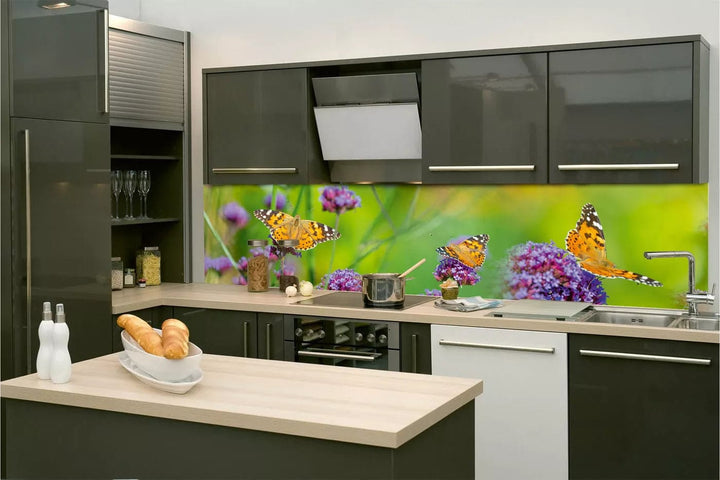 Pašlīmējošas fototapetes virtuvei - Tauriņi uz ziediem (260x60 cm) Art4home