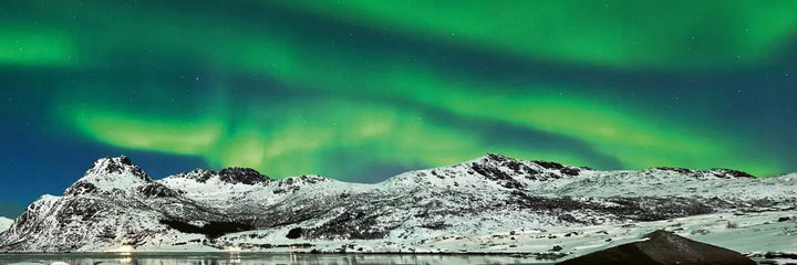Pašlīmējošas fototapetes virtuvei - Ziemeļblāzma (180x60 cm) Art4home
