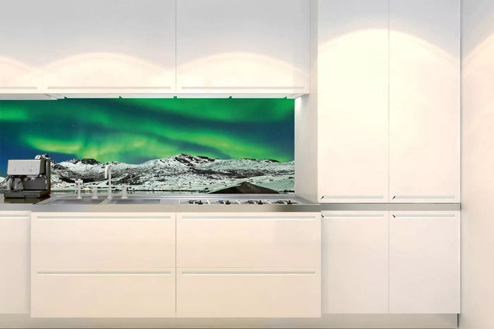 Pašlīmējošas fototapetes virtuvei - Ziemeļblāzma (180x60 cm) Art4home