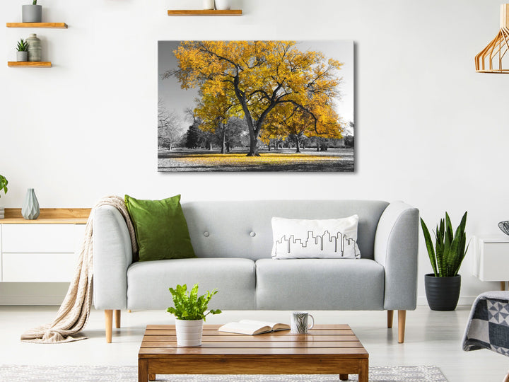 Glezna - Rudens parkā (x 1), zeltā krāsā G-ART.