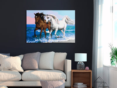 Kanva uz audekla "izkrāso pēc cipariem" - Horses at the Seaside 60x40 cm Artgeist