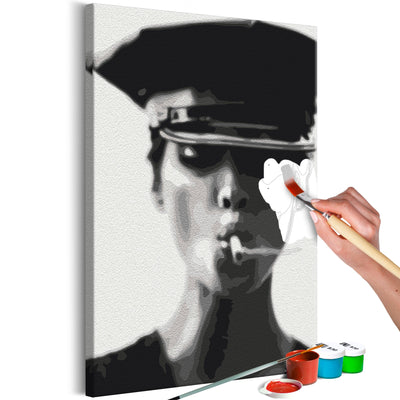 Kanva uz audekla "izkrāso pēc cipariem" - Woman With Cigarette 40x60 cm Artgeist
