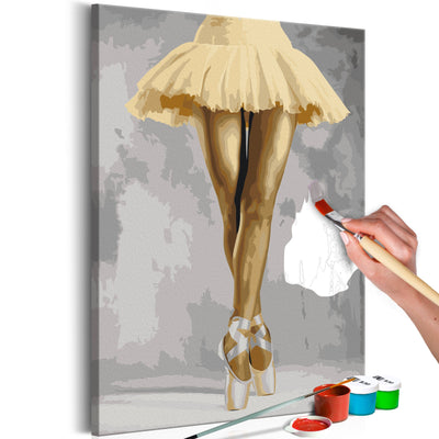 Kanva uz audekla "izkrāso pēc cipariem" - Yellow Ballerina 40x60 cm Artgeist