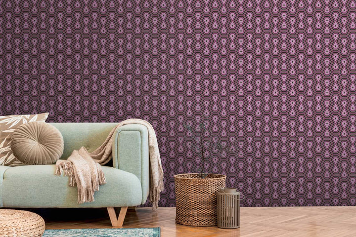 Tapetes violeta un vecā rozā krāsā ar grafisku dizainu retro stilā AS Creation