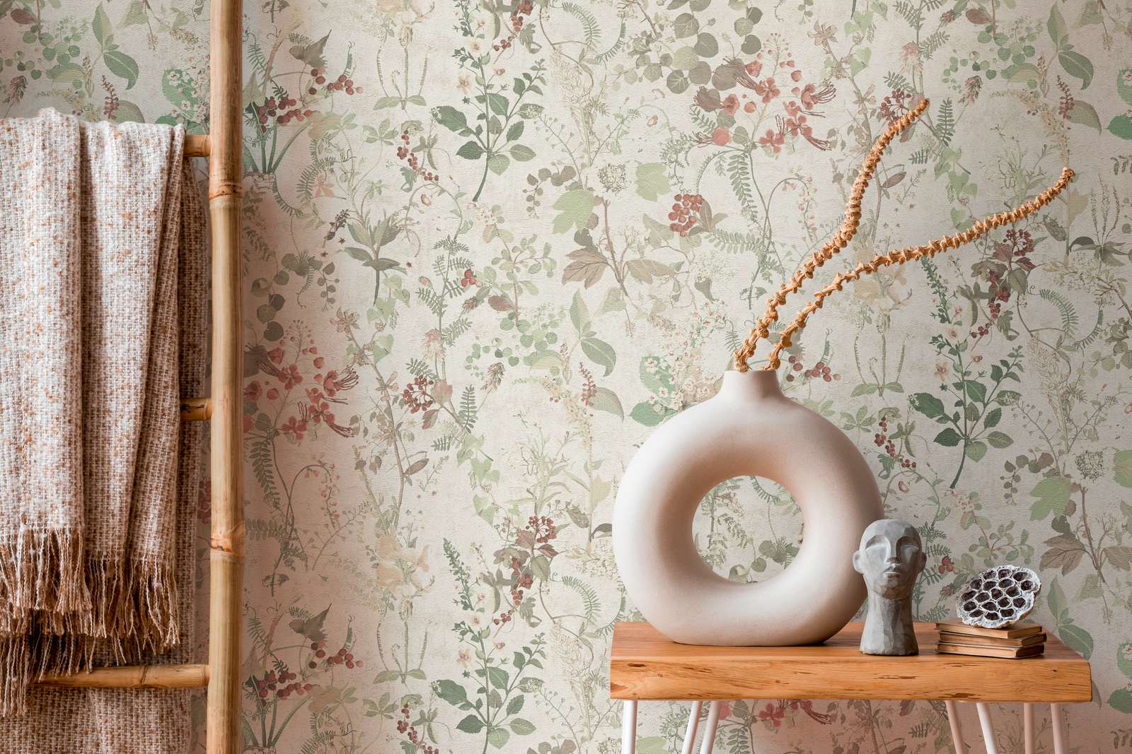 Ar ziedu rakstu tapetes AS Creation krēmā krāsā AS 388252 AS Creation