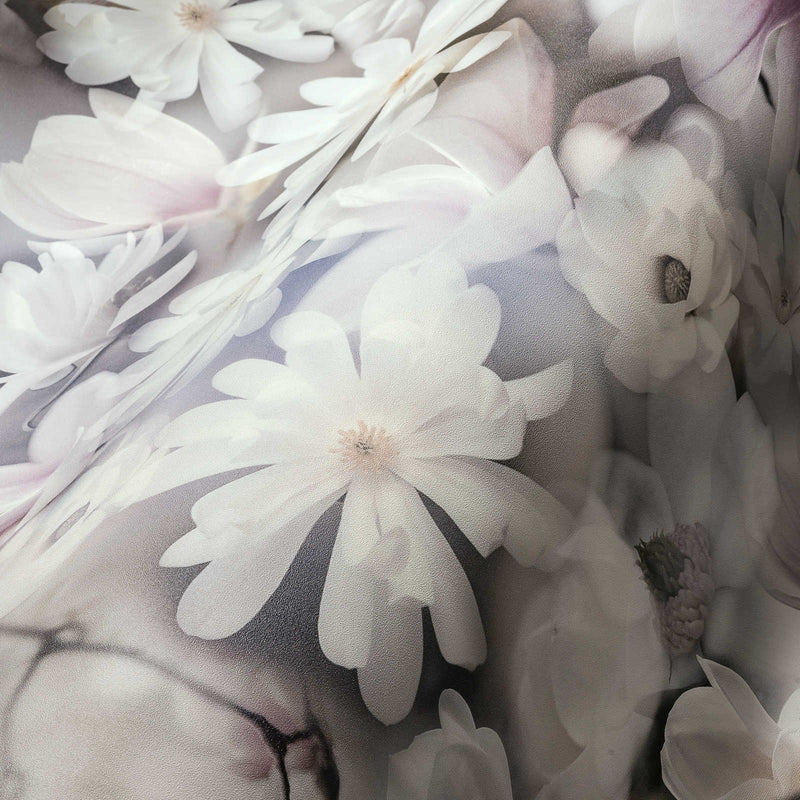 Tapetes ar ziedu kolāžu gaišās krāsās - pelēkā, baltā krāsā, 1364227 AS Creation