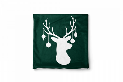 Ziemassvētku spilvendrānas (velūra) - Meža karalis, balta ziemeļbrieža galva un ragi uz zaļā fona G-art