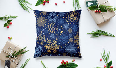 Ziemassvētku spilvendrānas (velūra) - Ziemas elegance, zilas un zelta zvaigznes un sniegpārslas G-art